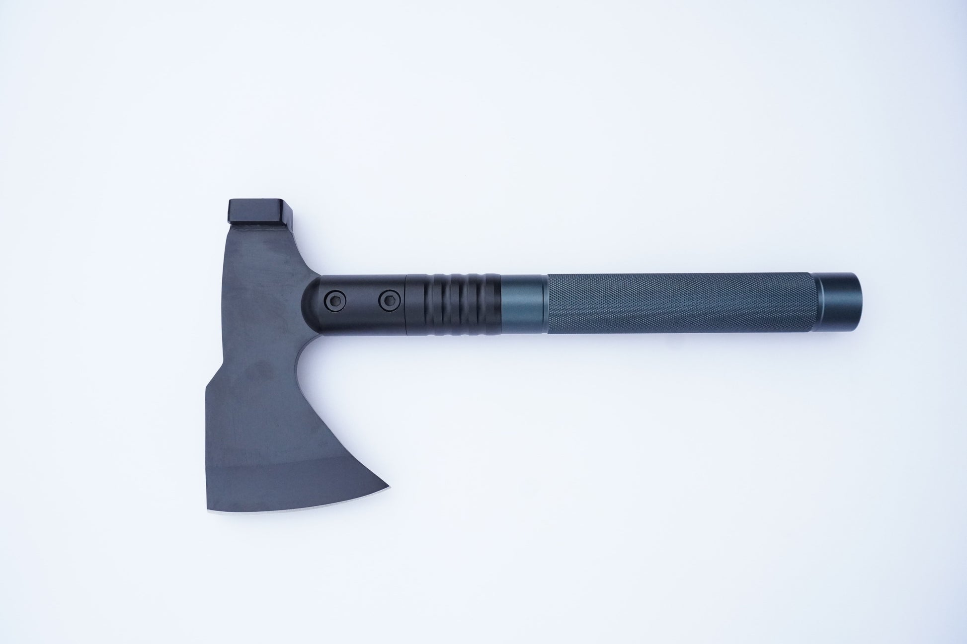 AXE ATTACHMENT FOR THE STICK