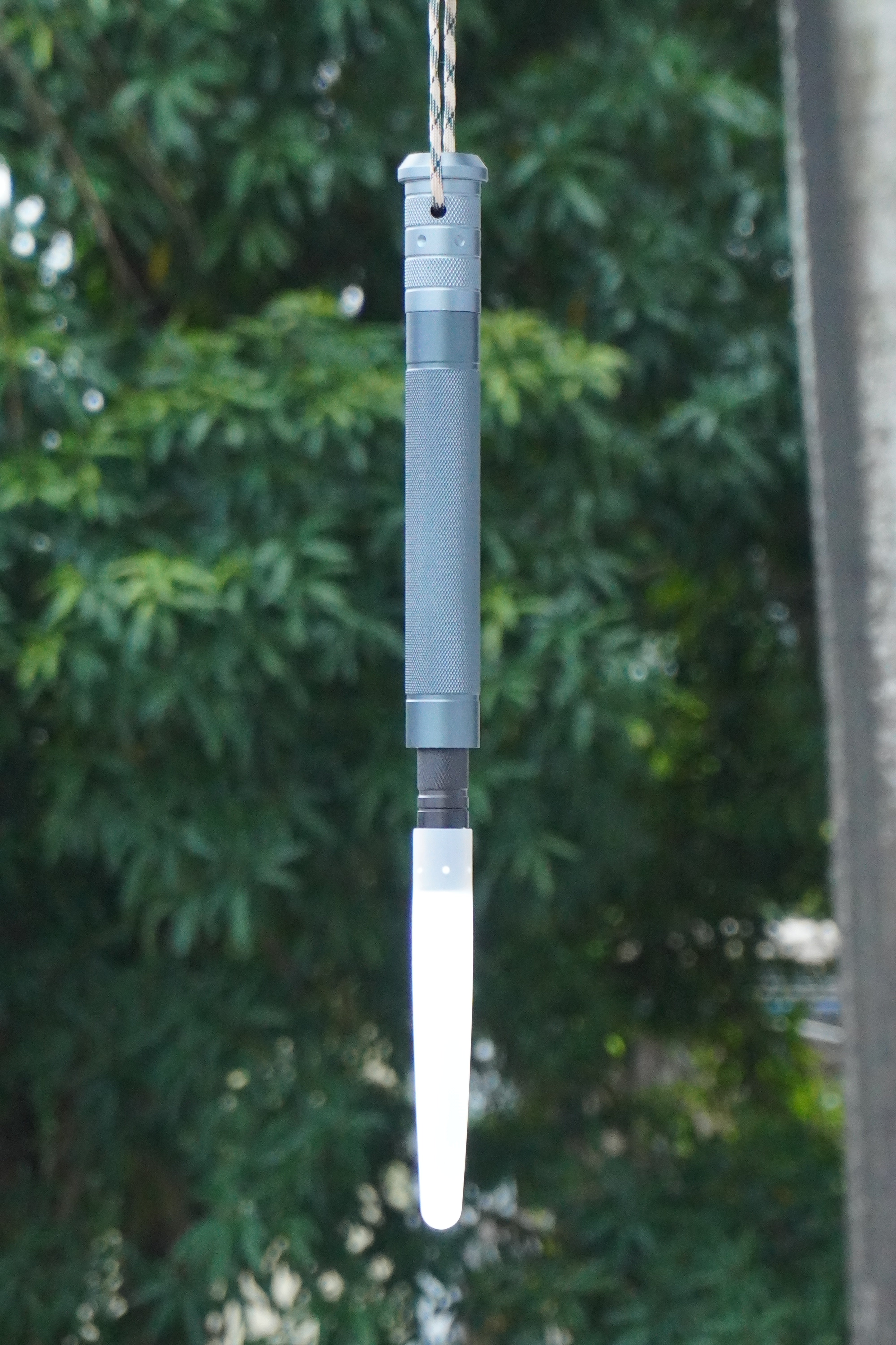 LED FLASHLIGHT ATTACHMENT WITH RUBBER CAPS – Prime Adventure