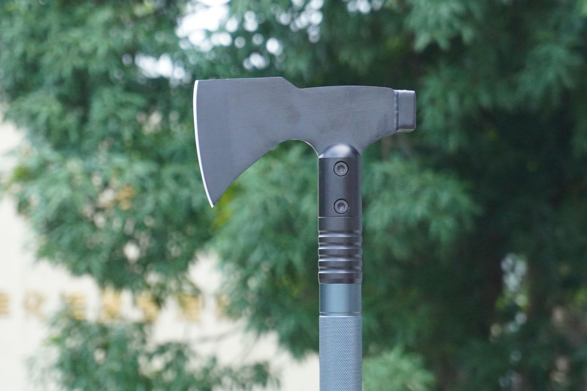 AXE ATTACHMENT FOR THE STICK